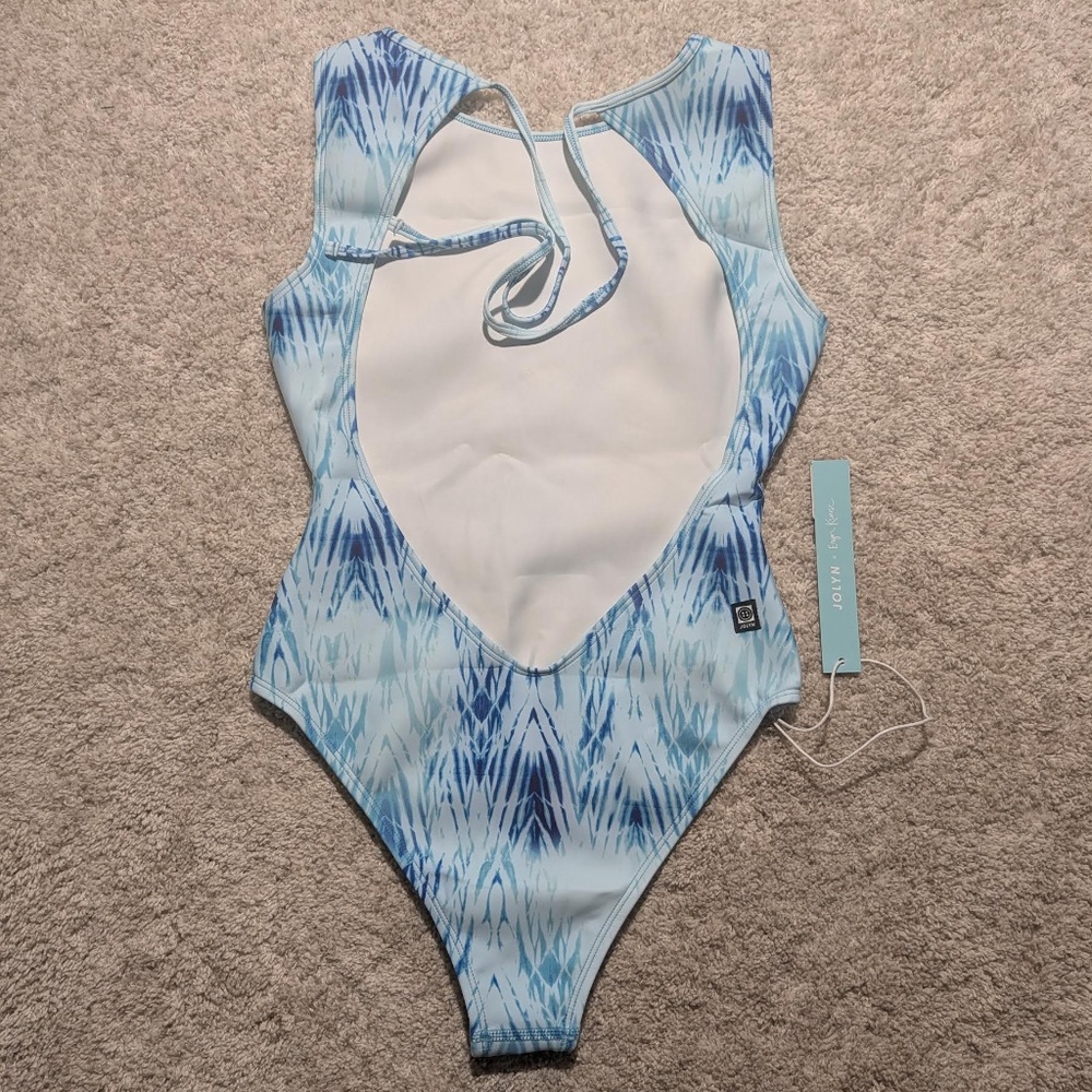 JOLYN x Eryn Krouse 'Leilani' Surf One Piece Swimsuit in Mykonos - FIRM PRICE - Picture 3 of 8